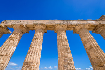 Fototapeta premium Temple E dedicated to Hera in Selinunte also called Selinus - ancient city on Sicily Island in Italy