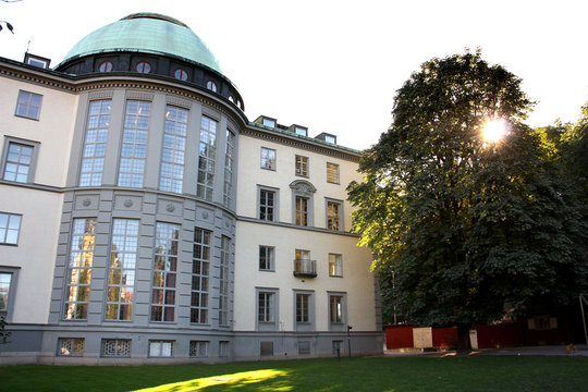 Handelsh&ouml;gskolan i Stockholm (HHS).