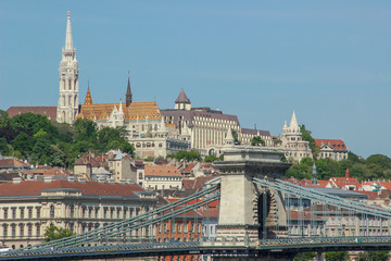 Obraz premium Skyline with Church of St. Matthias, Fisherman's Bastion and Chain Bridge. Budapest, Hungary.
