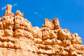 Fototapeta premium Rock formations at Bryce Canyon National Park on the way down on Navajo Loop trail - Utah, USA