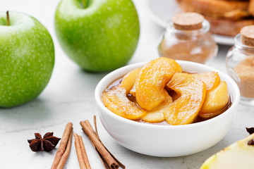 Caramel apple topping for french toast, pancakes and waffles.