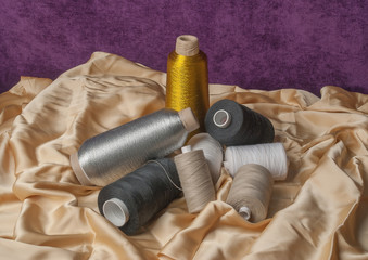 thread spools for sewing machine
