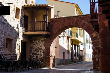 Gea de Albarracín, Portal de Teruel