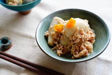 里芋のそぼろ煮