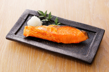 焼き鮭　Japanese style grilled Silver salmon 