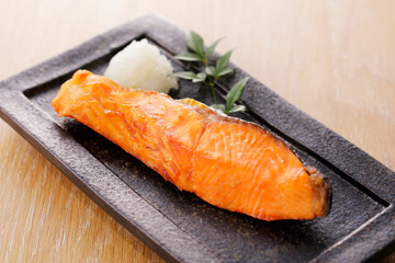 焼き鮭　Japanese style grilled Silver salmon 