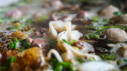 Boil the boiled beef offal.