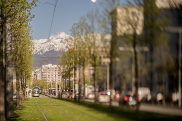 Fototapeta na wymiar traffic in city / Grenoble