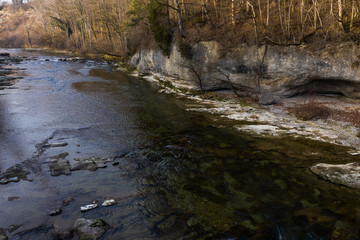 Hoher kasten &uuml;ber den wolken