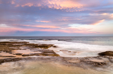 Obraz na płótnie Canvas Tamarama Beach at sunset, Sydney Australia