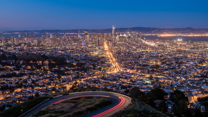 San Francisco skyline shot from Twin Peaks lookout