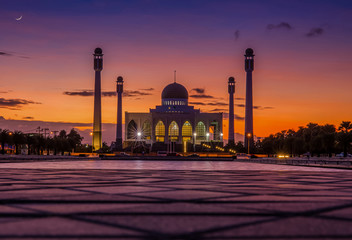 Evening light around the mosque in central Songkhla This place is popular with both Thai and...