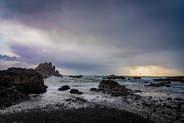 Storm clouds gathering off the oregon coast on a chilly winter's morning