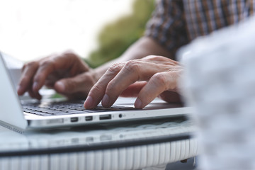 Online working, portable office