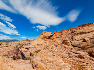 Fototapeta premium Winter snowy landscape of the famous Red Rock Canyon