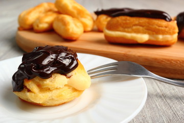 Chocolate Eclair