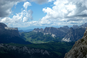 Naklejka na ściany i meble beautiful view from the 3000 meters of Monte Lagazuoi on the Dolomites