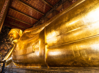 バンコク　ワット・ポー　Reclining Buddha