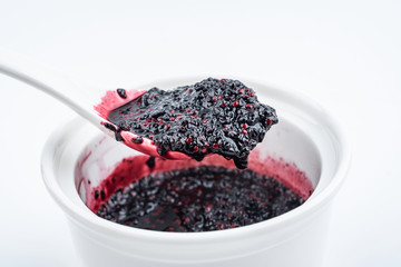 Nutritious and delicious mulberry jam