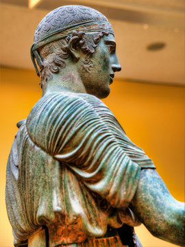 Aurige de Delphes, Gr&egrave;ce