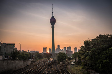 Obraz premium Urban city evening sunset colombo, Sri lanka