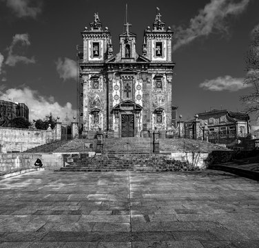 Fototapeta Ancient temples in the Azulejo style of the old city of Porto. Portugal. black and white