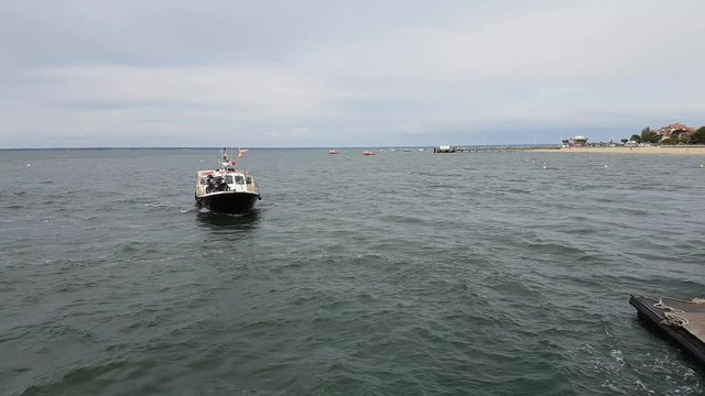 arrivée du bateau - Arcachon France