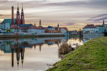 panorama Opola z katedrą, ratuszem nad Odrą © Henryk Niestrój