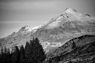 Fototapeta na wymiar Scotland landscapes and mountains