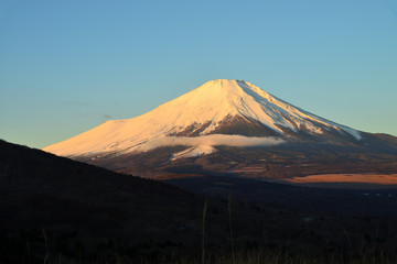 Fototapeta na wymiar 富士　富士山　山梨県山中湖付近の風景