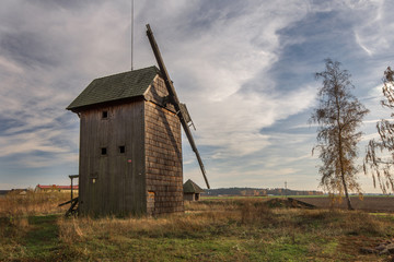 Wiatrak w Starym Kobylinie © Slawomir