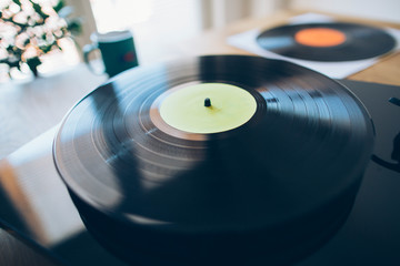 Turntable play long play vinyl record