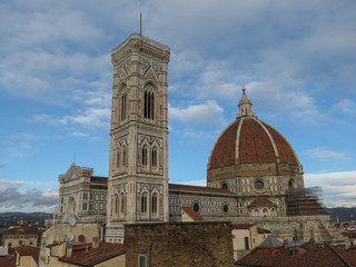 Fototapeta na wymiar Cathedral in Florence