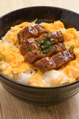 ウナギ丼
