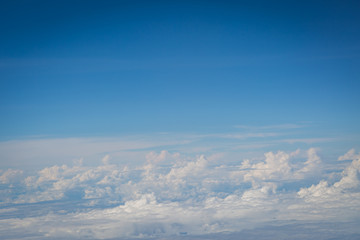 Naklejka premium sky and clouds view from airplan
