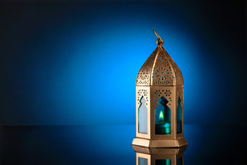 Gold and Blue Islamic Lantern for Ramadan / Eid Celebrations © Akhilesh Sharma