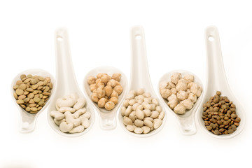 Different varieties of legumes