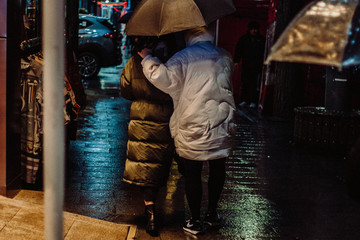 dongdaemun street photo_under the umbrella