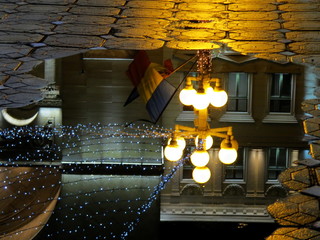 street lights reflection
