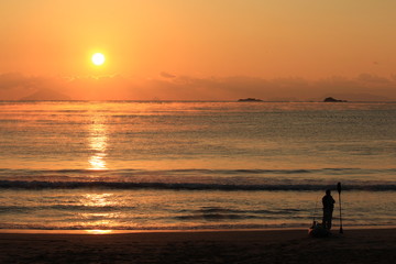 南伊豆　毛嵐が発生した弓ヶ浜の朝日