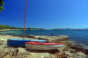 Alcanada Boats