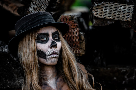 Portrait of woman make up ghost face,Mexico City’s Day of the Dead parade on Sunday honored those killed in two recent earthquakes,Thailand people