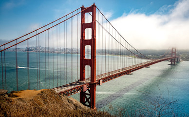 Golden Gate Bridge, San Francisco, California, USA. 