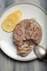 jellied meat, gelatin