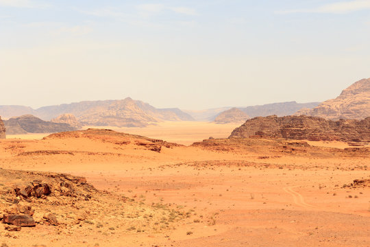 Wadi Rum desert panorama with dunes, mountains and sand that looks like planet Mars surface, Jordan © johannes86