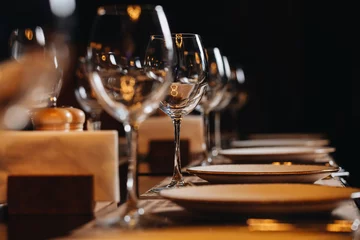 Schilderijen op glas luxury tableware beautiful table setting in restaurant © loki_ast