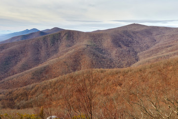 Obraz premium Scenic view from the summit of Terrapin mountain in the Blue Ridge mountains near Bedford, Virginia
