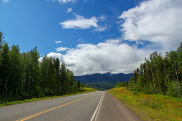 Icefield Parkway: Beautiful Road 93 between Banff and Jasper