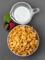 cornflakes and milk