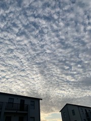 house in the snowy cloud 